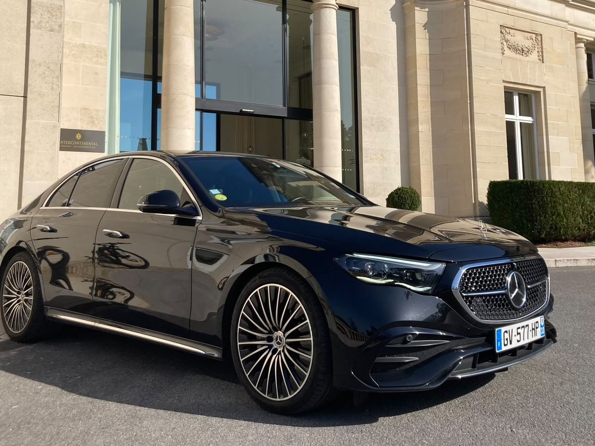 Berline Prestige noire